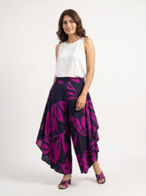 Noir Blossom Flared Pant