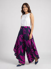 Noir Blossom Flared Pant